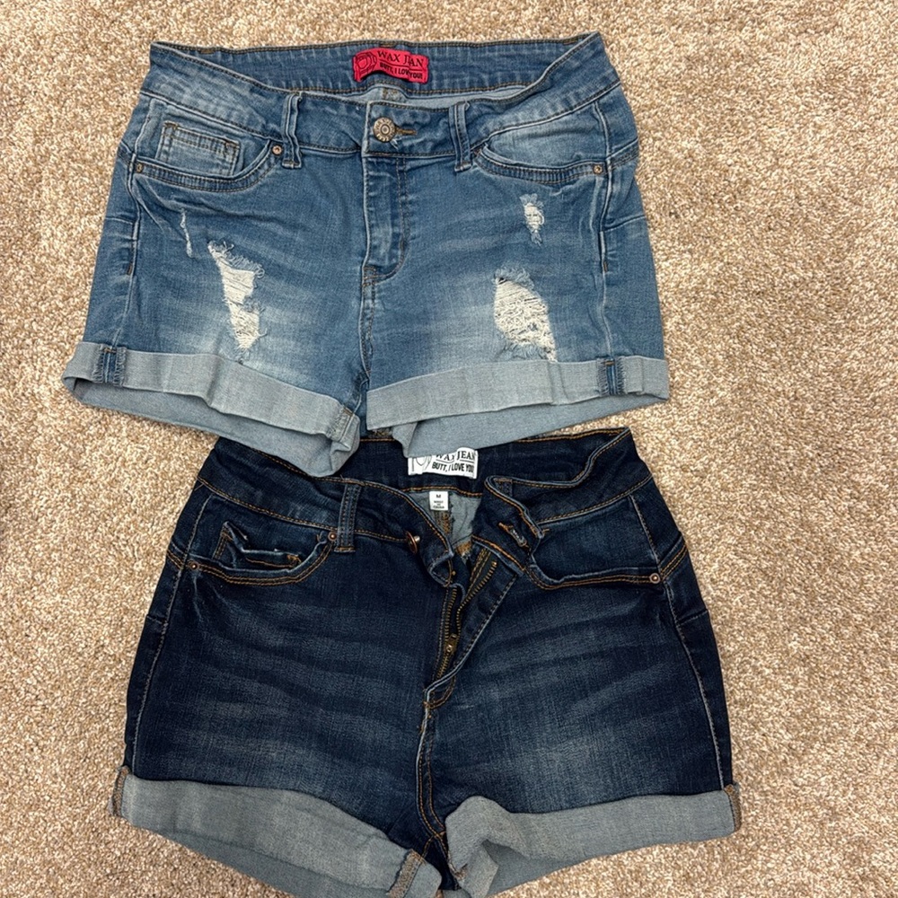 Two pair women’s Wax Jean shorts-Medium